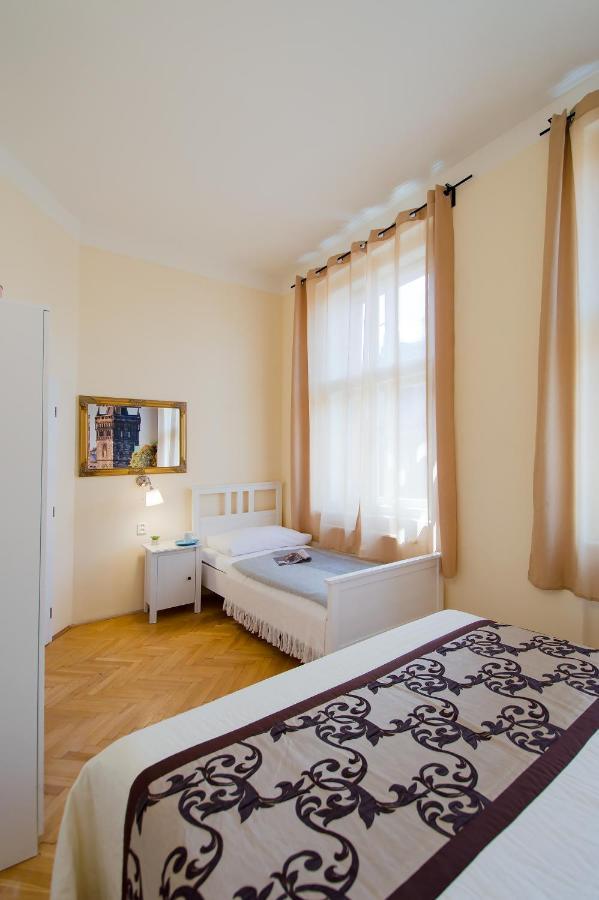City Center Apartment Legerova Prague Exterior photo